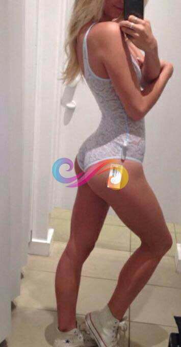 sarisin beyaz tenli escort nil 18610 1