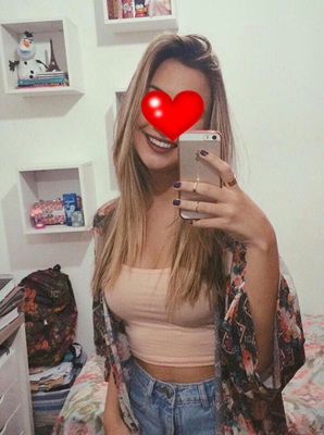 bakislari ile tahrik eden deneyimli escort kizi simge 213131