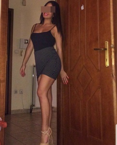 esmer tenli seksi escort eylem 753414