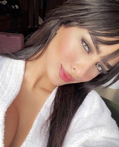 yildizli otelde plaza da ve rezidans gorusmeleri yapan escort lilly 20988 5