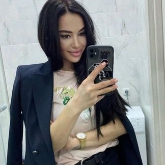 Suriyeli Taksim escort Ruzgar azgınlığını paylaşır