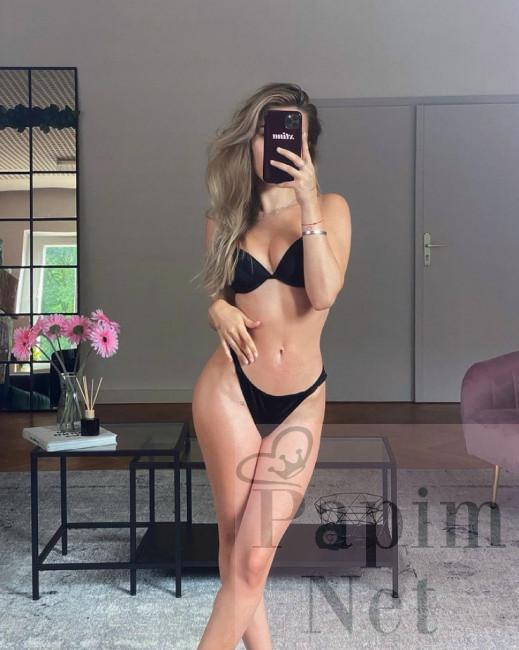 Sakso yaparken kendinden geçen cimcif Kocaeli escort Betül