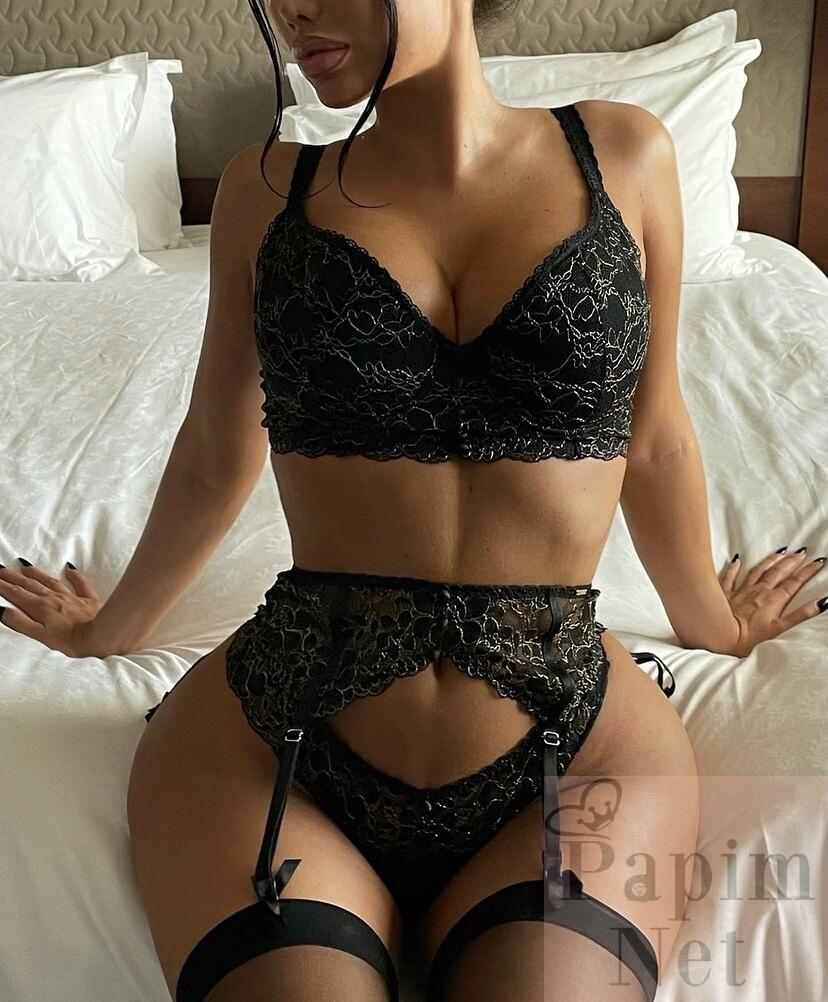 Seks için yeri olan Antalya escort Gül