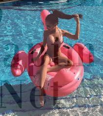 Saatlik sizlerle olan Kartal escort bayan Berna