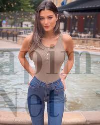 Otel odasında esmer Konya escort Aysel