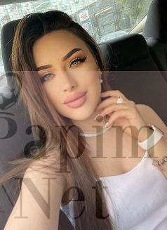 Çok ilginç Avrupa yakası escort bayanlar