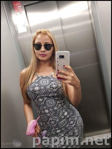 İri göğüsleri ile tüm ilgileri üzerine toplayan Gaziantep escort İpek