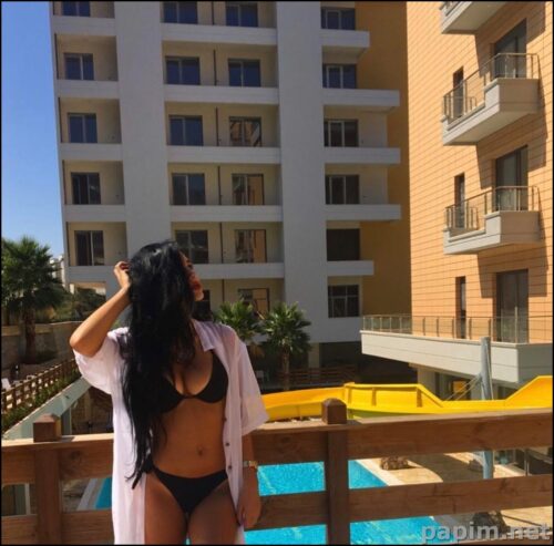 Sadece gecelik görüşmelerde yer alan özel İzmir escort bayan Yeter