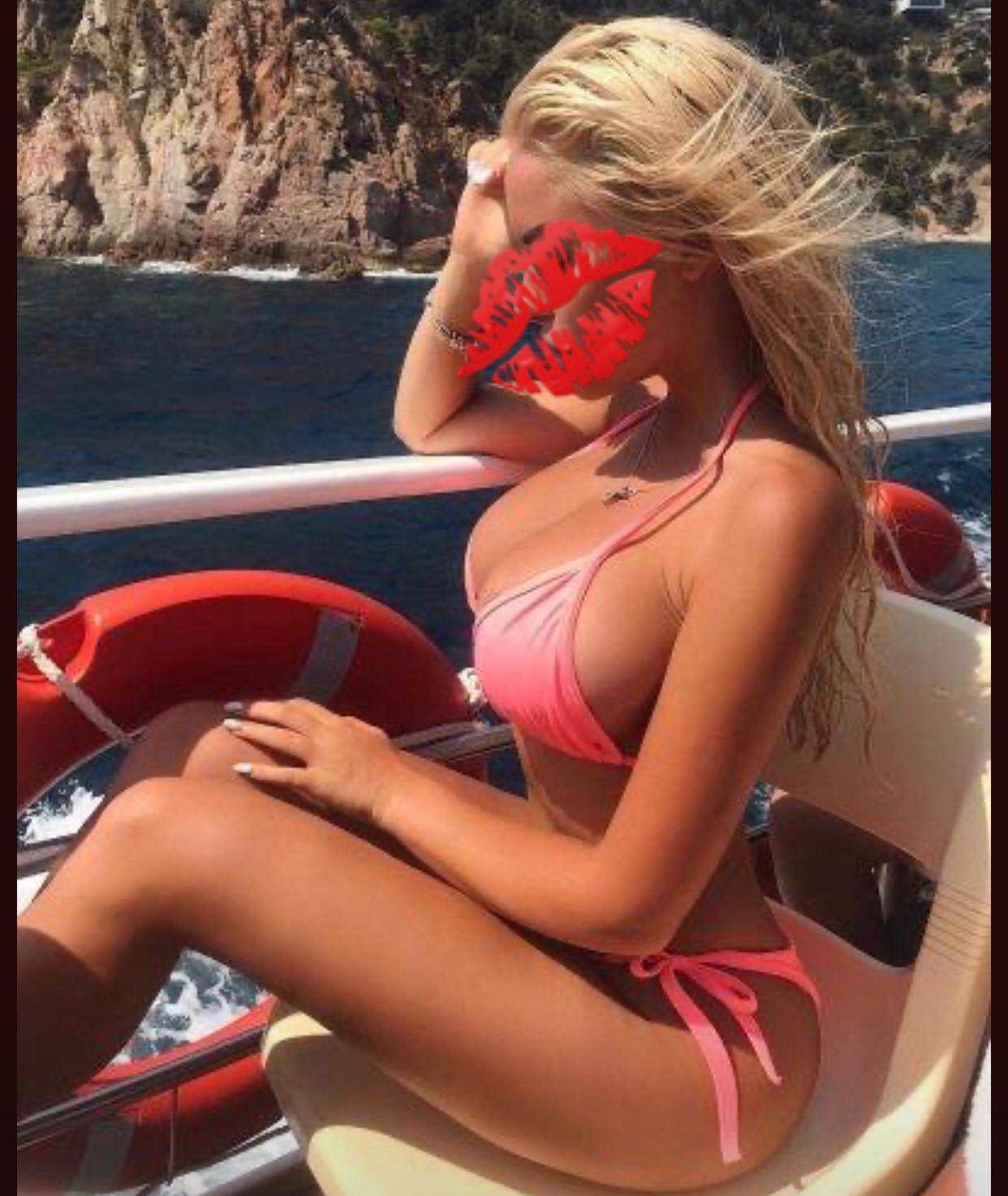 Kendine her konuda güvenen özel İzmit escort bayan Aslı