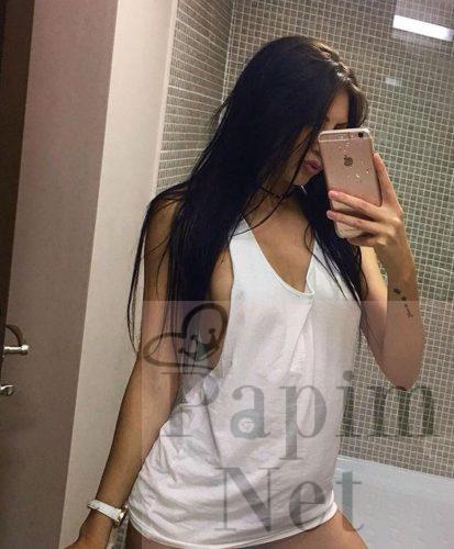 Seks dolu gece için escort Müge