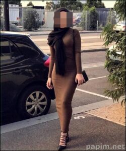 Lüks evinde görüimeyi tercih eden Trabzon vip escort Yağmur